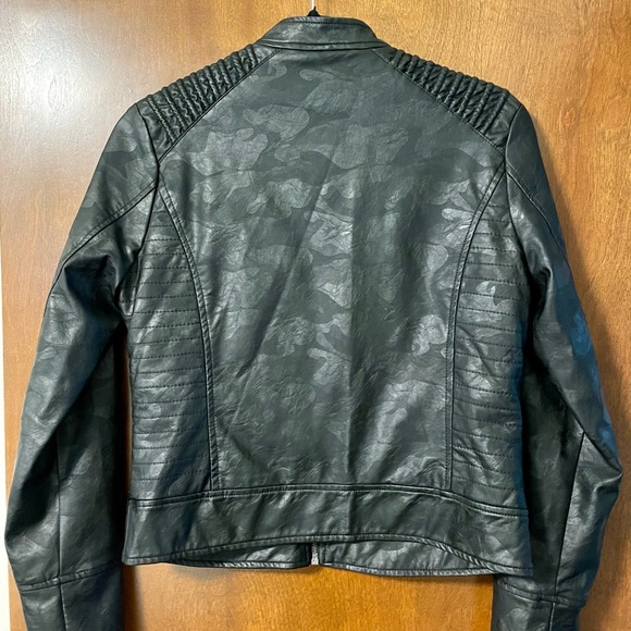 Jou Jou Faux Leather Moto Jacket - Picture 9 of 10